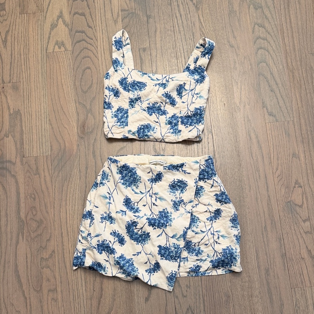 Abercrombie Floral Blue and White Mini Skort with Matching Crop Top